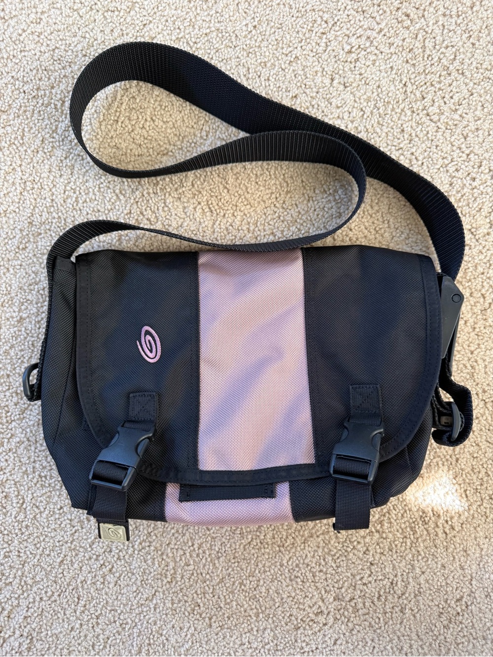 Timbuk2 Black and Purple Crossbody Messenger Bag
